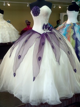 La Glitter White and Purple Dress